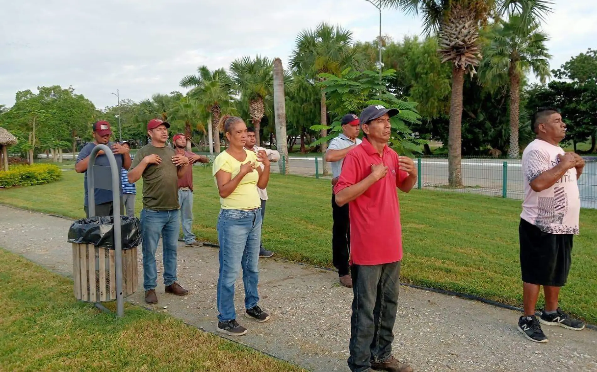 Con taichí, empleados de Servicios Públicos de Tampico inician el día con energía y salud Paulo Monsiváis (3)